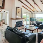 Gorgeous Home In Benalmadena With Wifi