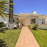 Gorgeous Home In Benalmadena With Wifi