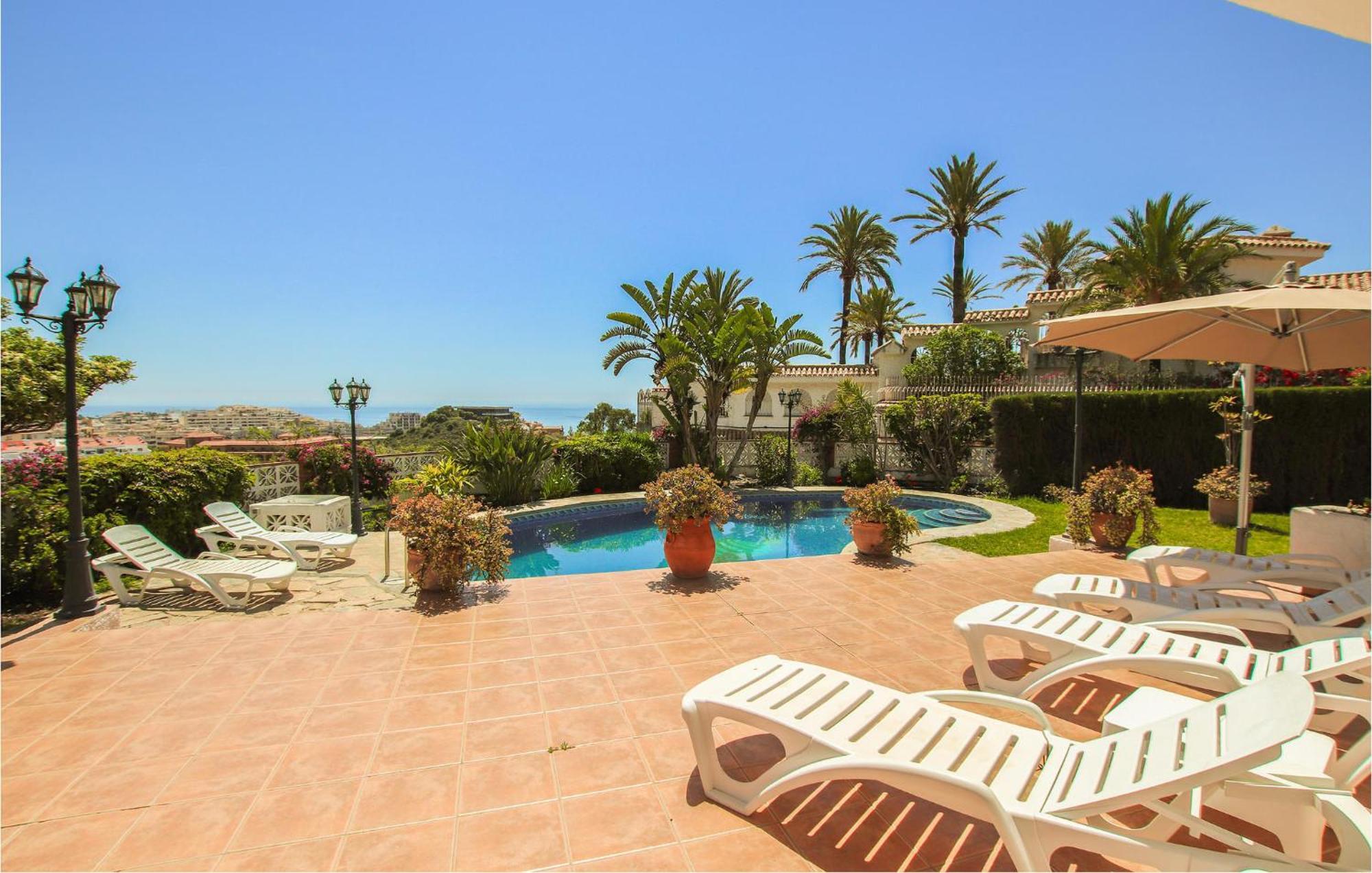 Holiday home Gorgeous In With Wifi Benalmadena